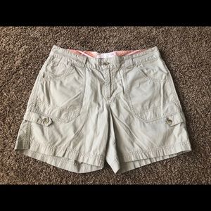 columbia khaki shorts